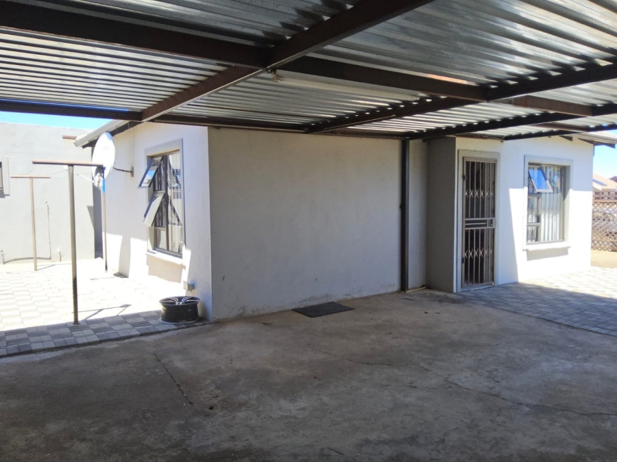 2 Bedroom Property for Sale in Raceway Free State